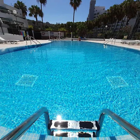 Las Flores Deluxe Appartement *